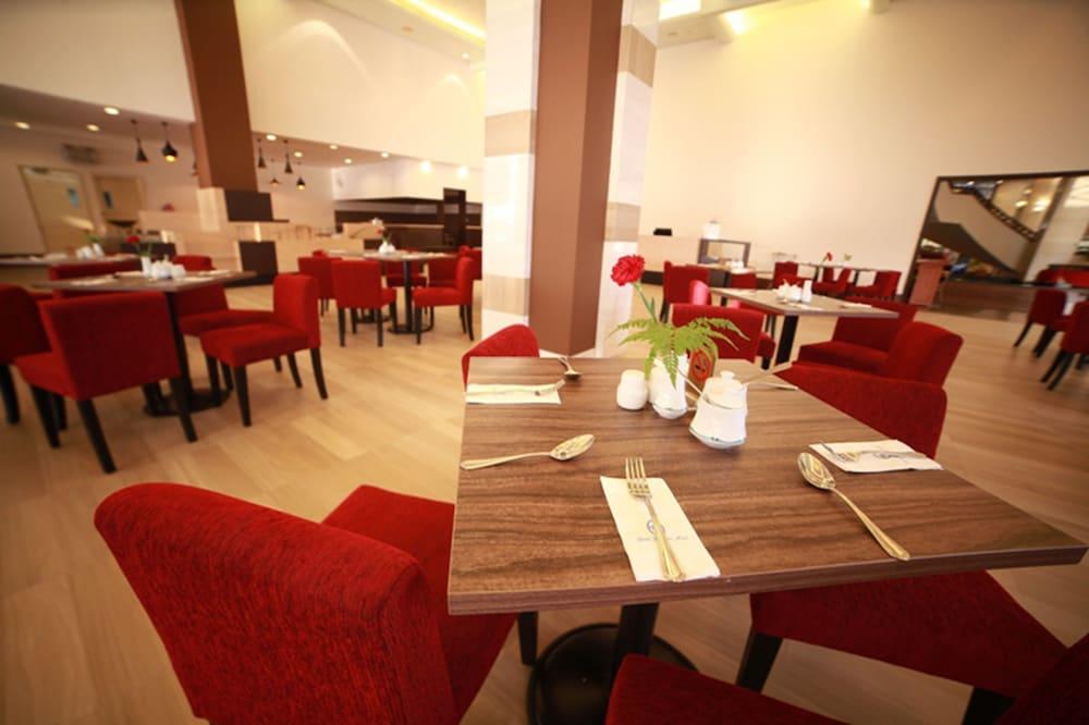 Grand Riverview Hotel Kota Bharu Extérieur photo